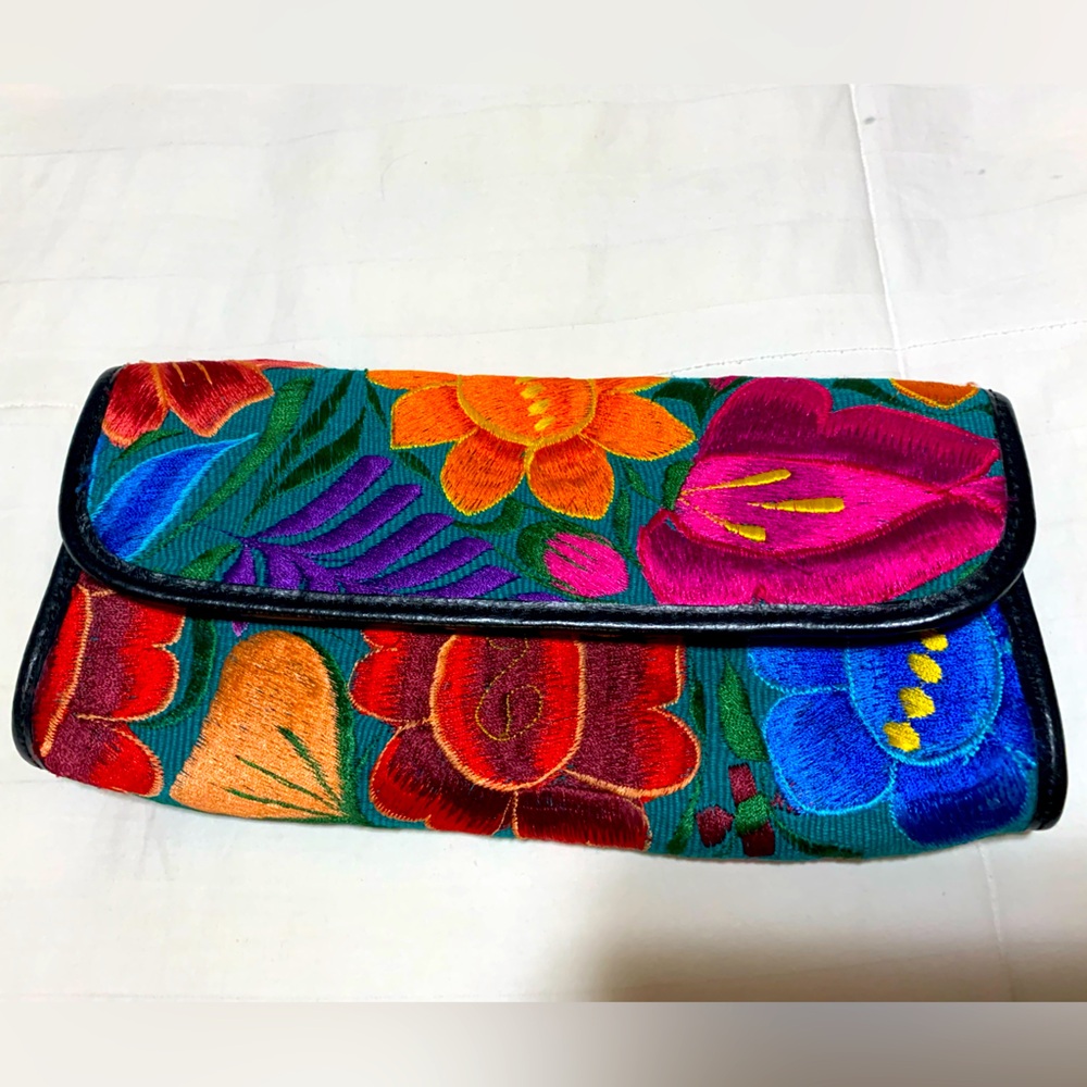 clutch bag